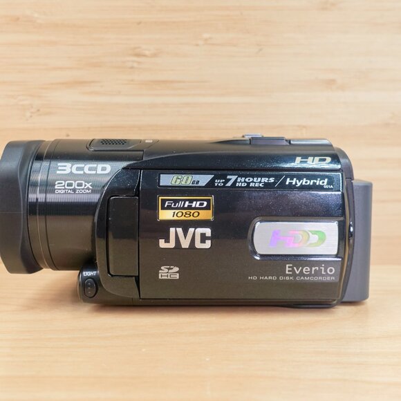 JVC GZ-HD3U Hd Camcorder / 60GB HDD / 3CCD / Konica Minolta Lens / Japan - Picture 6 of 9